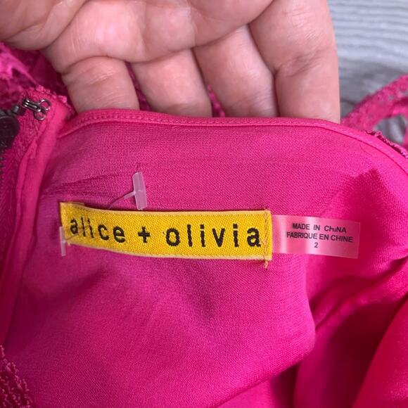 Alice + Olivia lace cut out back dress hot pink - Picture 5 of 8